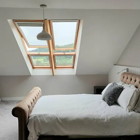 Spacious Penthouse With Stunning Views, Near Skipton Lejlighed Cononley